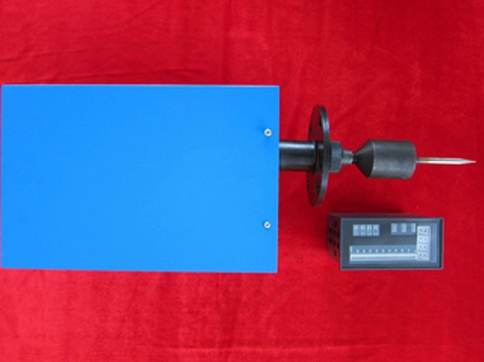 ULZC型系列(lie)重錘式料(liao)位計